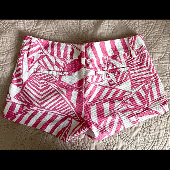 Lilly Pulitzer Shorts! - Picture 3 of 4